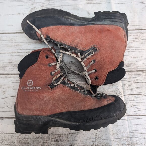 Scarpa Red Suede Leather Hiking Mountaineering Lace Up Boots - Picture 3 of 9